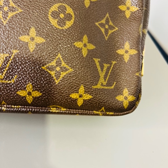 Toiletry 23 make up pouch ✔️Sold - Picture 12 of 16